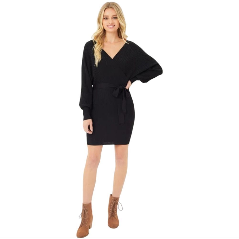 Love Tree -1218 NWT Short Belted Knit Dress Long‎ Sleeve Black Medium